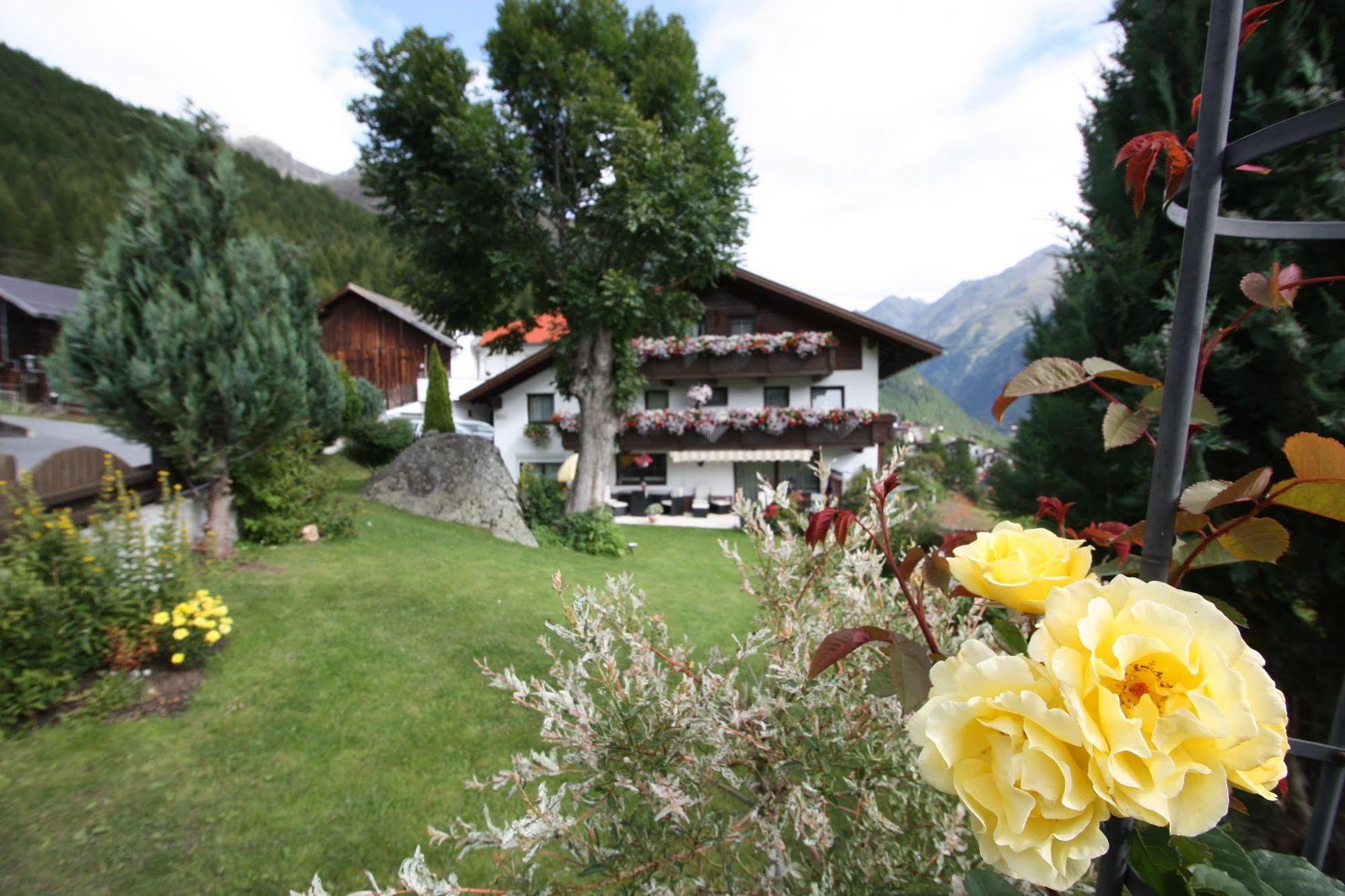 Haus Sonnenhang Pensión 2*